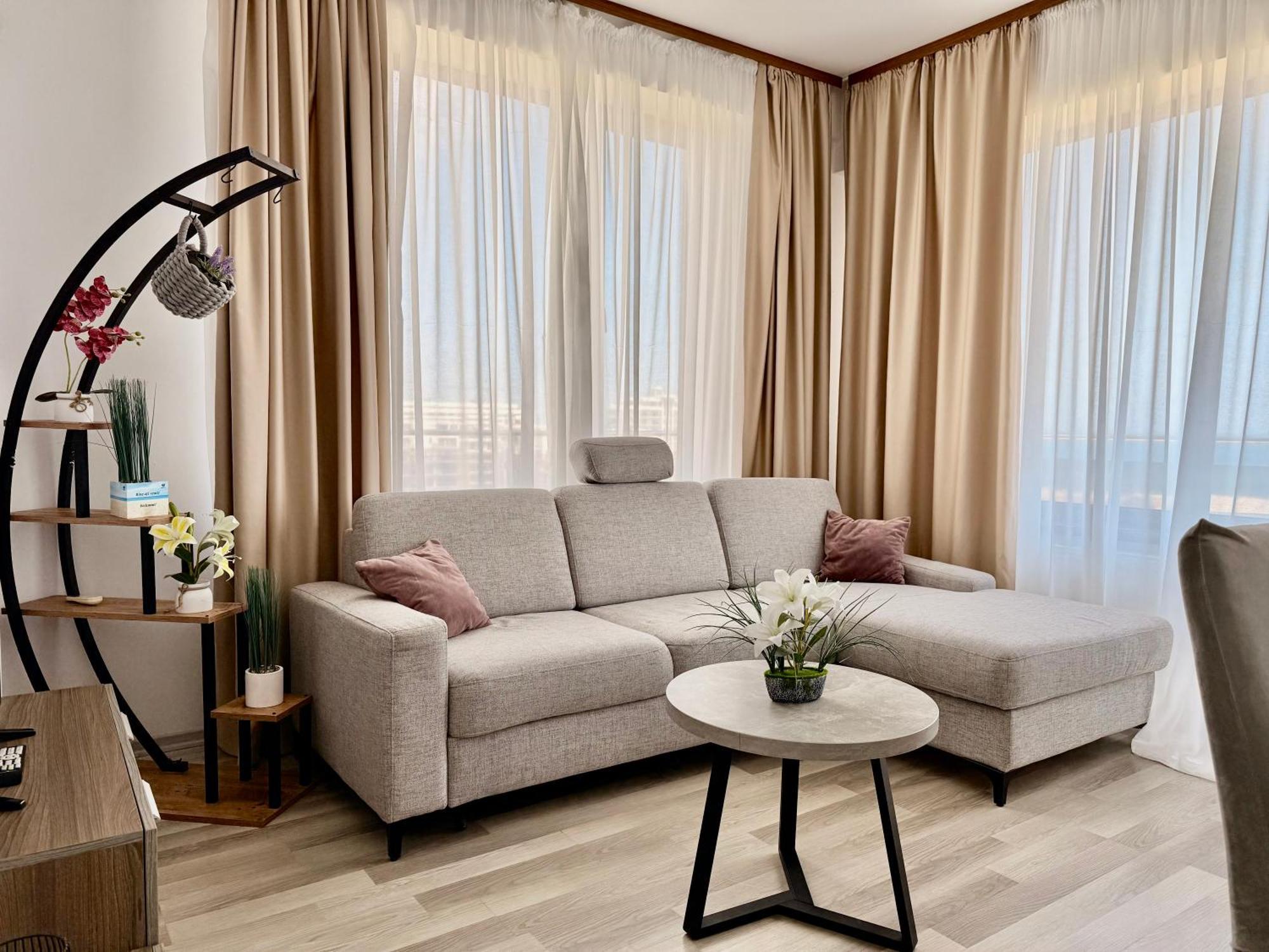 Aqua Vista Nuba - Vedere Top La Mare Si Lac - Apartament 2 Camere Summerland - Mamaia Мамая Экстерьер фото